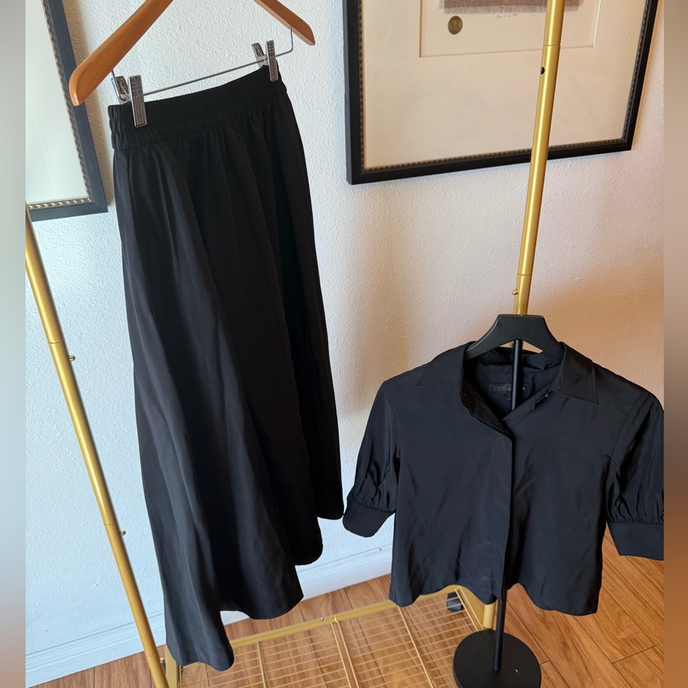 Zara Black Midi Skirt - Flowing A-Line Style